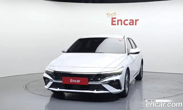 Hyundai Avante 2023 1.6 автомат (гидро), миниатюра 3 Hyundai Avante 2023 1.6 автомат (гидро), миниатюра 3