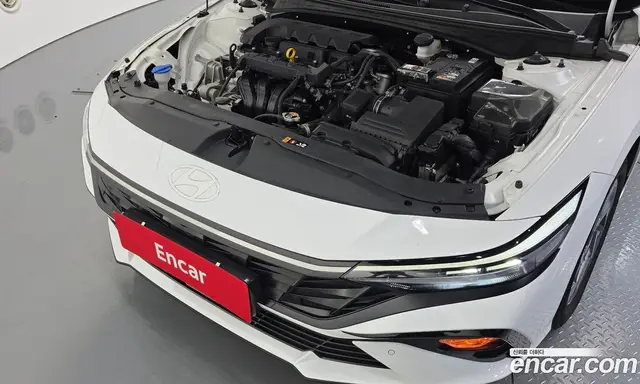 Hyundai Avante 2023 1.6 автомат (гидро), миниатюра 6 Hyundai Avante 2023 1.6 автомат (гидро), миниатюра 6