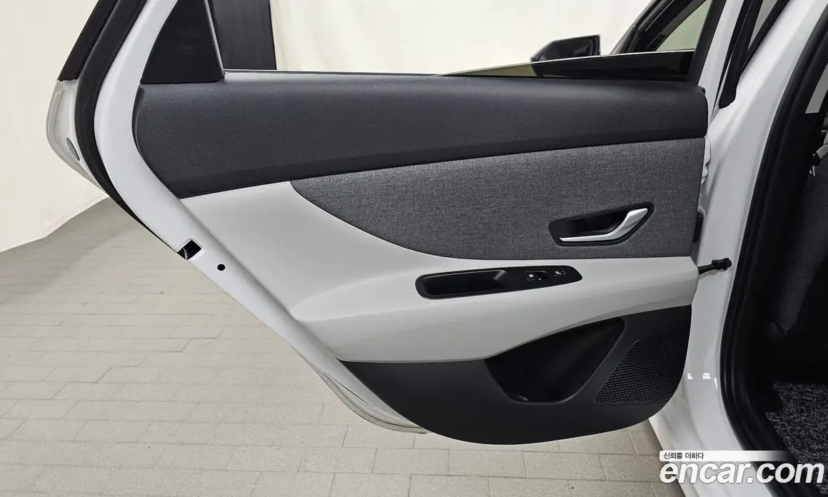 Hyundai Avante 2023 1.6 автомат (гидро), фото 15 Hyundai Avante 2023 1.6 автомат (гидро), фото 15