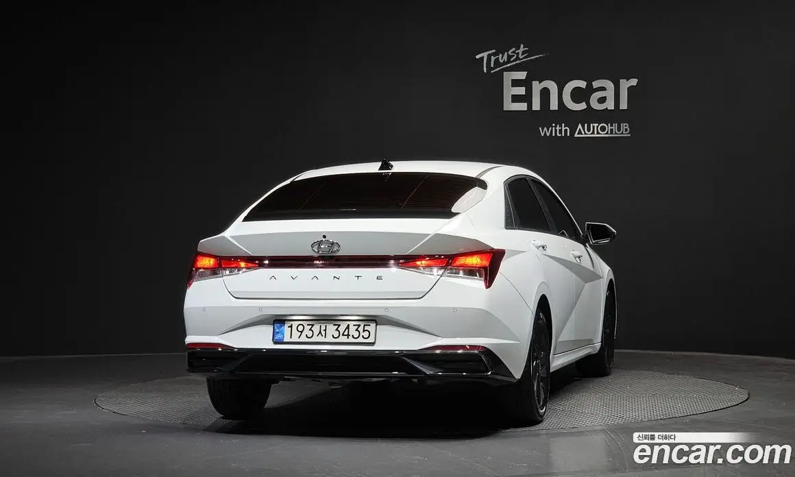 Hyundai Avante 2023 1.6 автомат (гидро), фото 4 Hyundai Avante 2023 1.6 автомат (гидро), фото 4