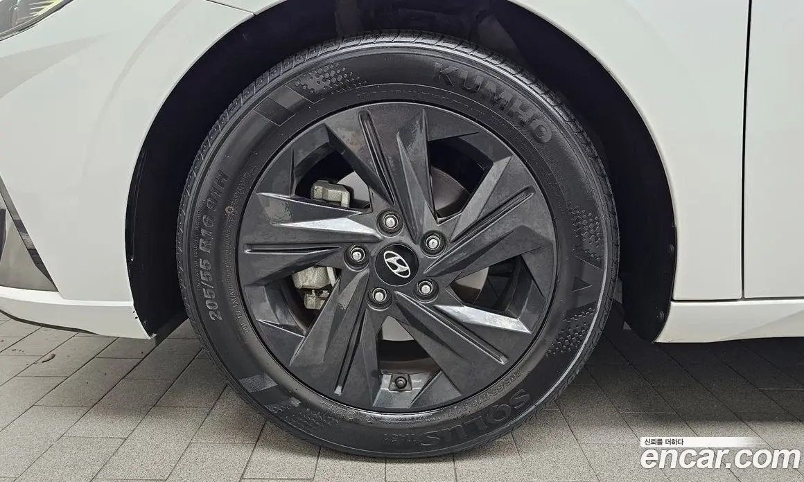 Hyundai Avante 2023 1.6 автомат (гидро), фото 5 Hyundai Avante 2023 1.6 автомат (гидро), фото 5
