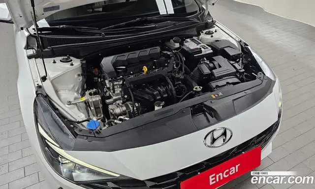 Hyundai Avante 2023 1.6 автомат (гидро), миниатюра 6 Hyundai Avante 2023 1.6 автомат (гидро), миниатюра 6