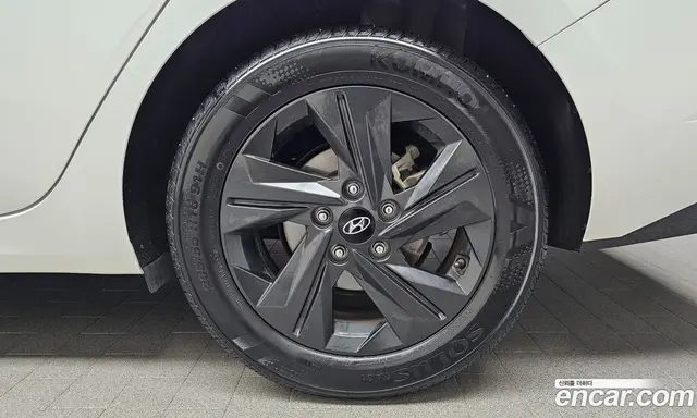 Hyundai Avante 2023 1.6 автомат (гидро), миниатюра 7 Hyundai Avante 2023 1.6 автомат (гидро), миниатюра 7