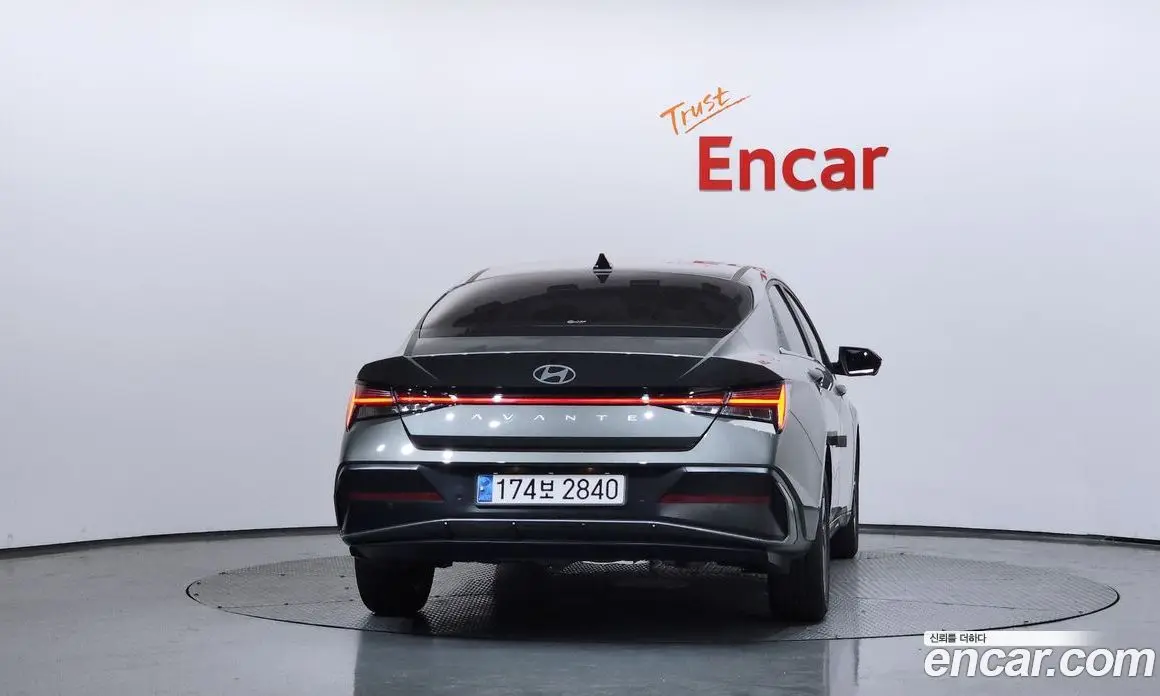 Hyundai Avante 2024 1.6 автомат (гидро), фото 4 Hyundai Avante 2024 1.6 автомат (гидро), фото 4