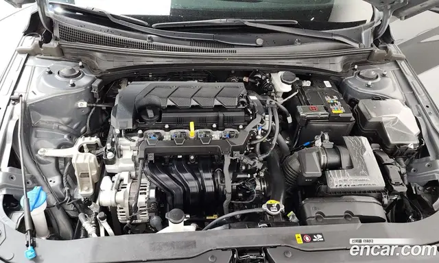 Hyundai Avante 2024 1.6 автомат (гидро), миниатюра 6 Hyundai Avante 2024 1.6 автомат (гидро), миниатюра 6