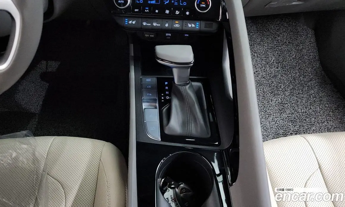 Hyundai Avante 2024 1.6 автомат (гидро), фото 9 Hyundai Avante 2024 1.6 автомат (гидро), фото 9