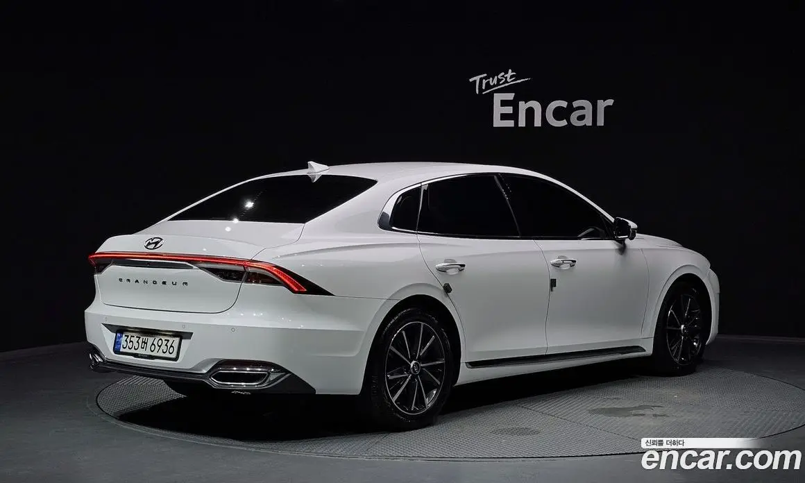 Hyundai Grandeur 2022 2.5 автомат (гидро), фото 2 Hyundai Grandeur 2022 2.5 автомат (гидро), фото 2