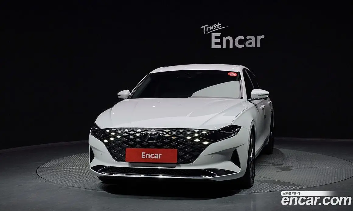 Hyundai Grandeur 2022 2.5 автомат (гидро), фото 3 Hyundai Grandeur 2022 2.5 автомат (гидро), фото 3