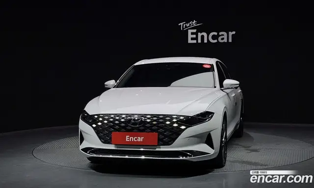Hyundai Grandeur 2022 2.5 автомат (гидро), миниатюра 3 Hyundai Grandeur 2022 2.5 автомат (гидро), миниатюра 3