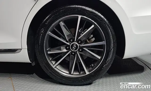 Hyundai Grandeur 2022 2.5 автомат (гидро), миниатюра 7 Hyundai Grandeur 2022 2.5 автомат (гидро), миниатюра 7