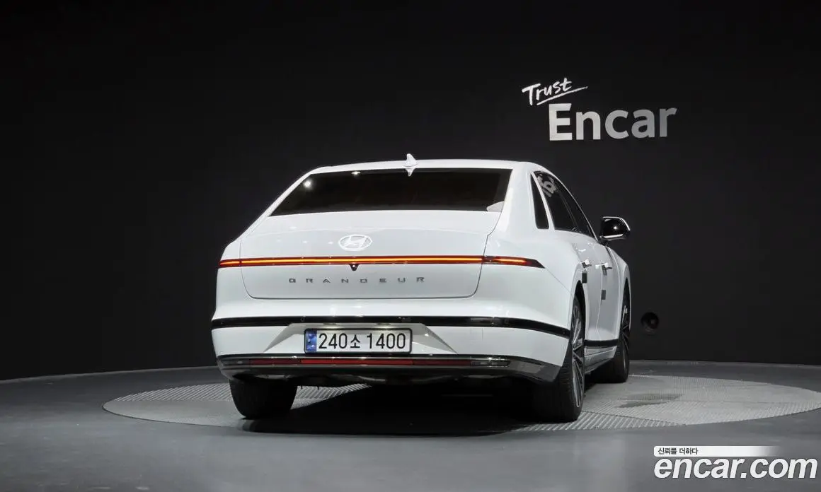 Hyundai Grandeur 2023 2.5 автомат (гидро), фото 4 Hyundai Grandeur 2023 2.5 автомат (гидро), фото 4