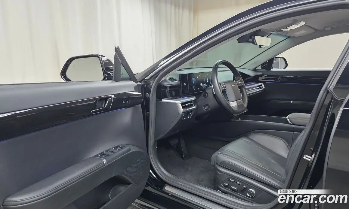 Hyundai Grandeur 2023 2.5 автомат (гидро), фото 12