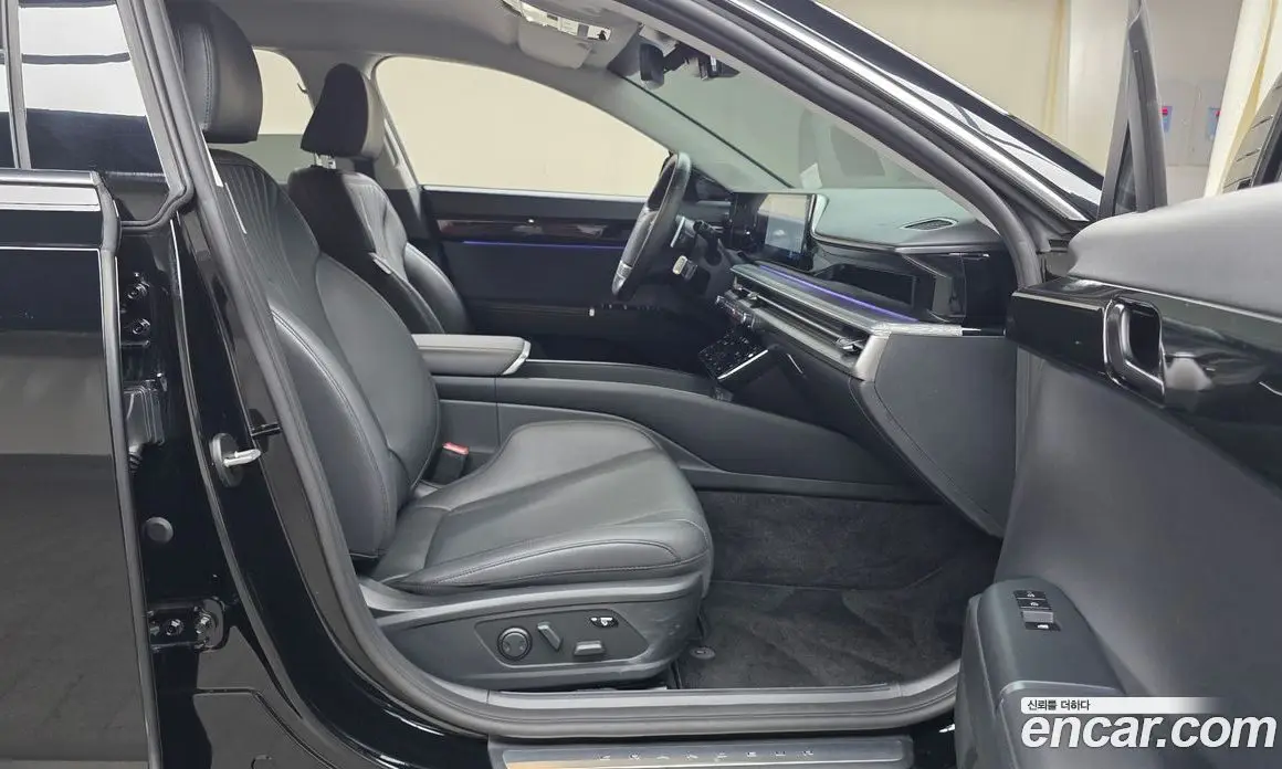Hyundai Grandeur 2023 2.5 автомат (гидро), фото 15