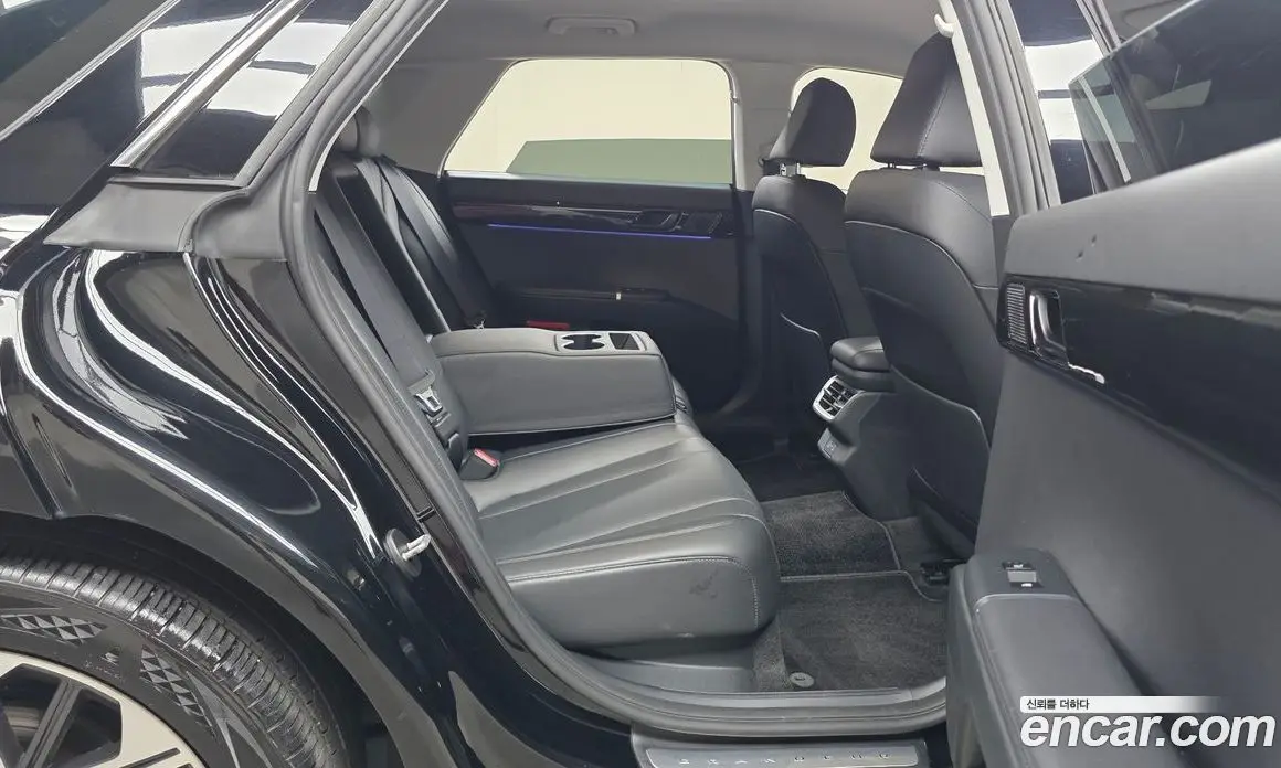 Hyundai Grandeur 2023 2.5 автомат (гидро), фото 16