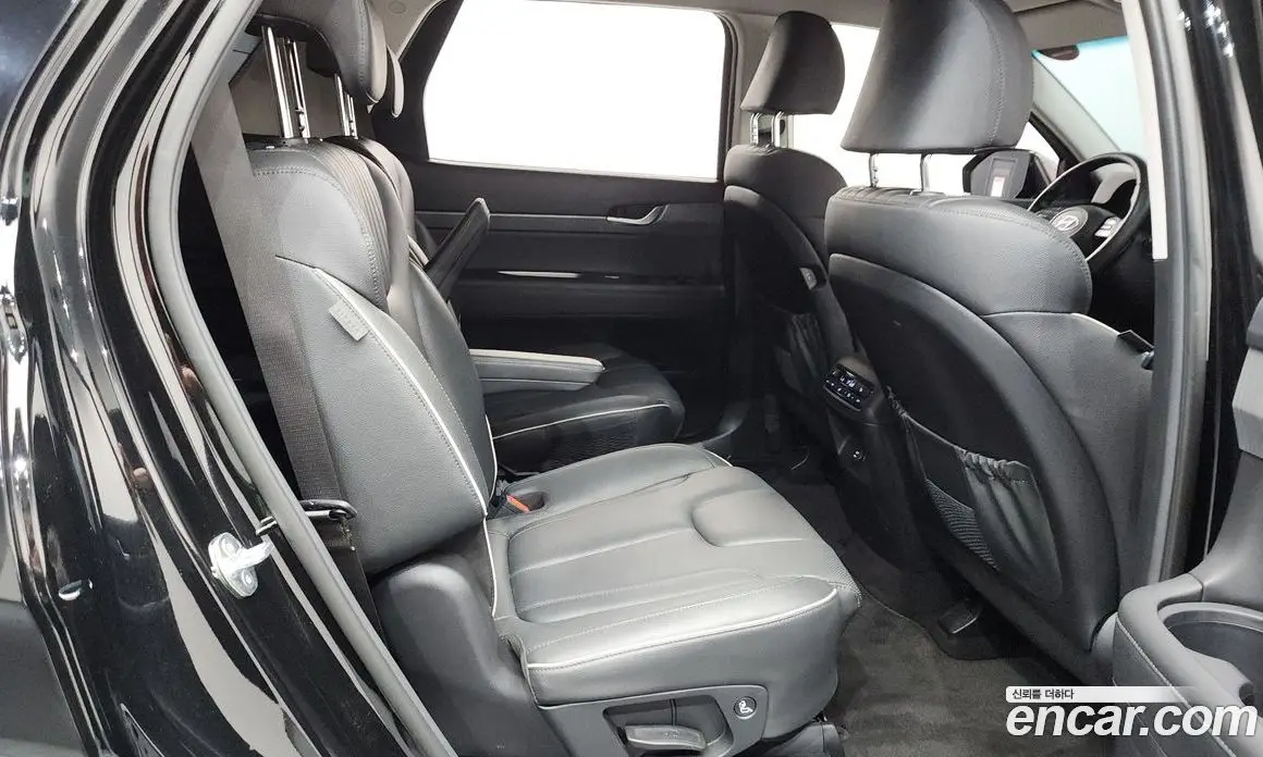 Hyundai Palisade 2024 2.2 автомат (гидро), фото 17
