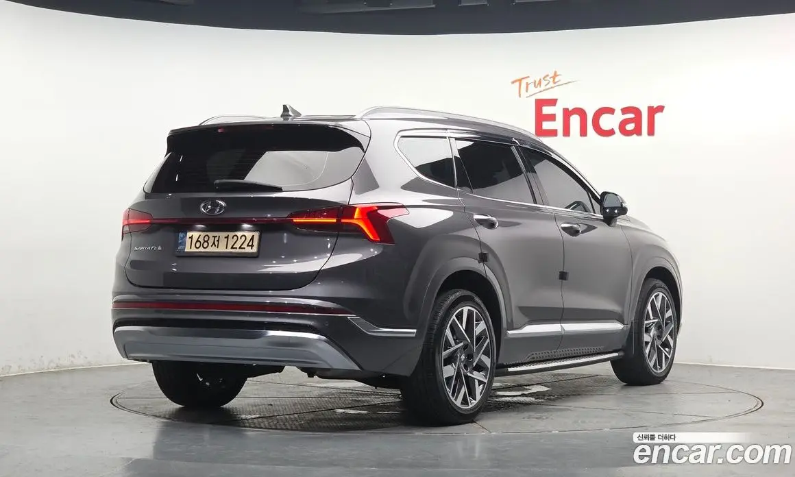 Hyundai Santa Fe 2021 2.5 автомат (гидро), фото 1 Hyundai Santa Fe 2021 2.5 автомат (гидро), фото 1