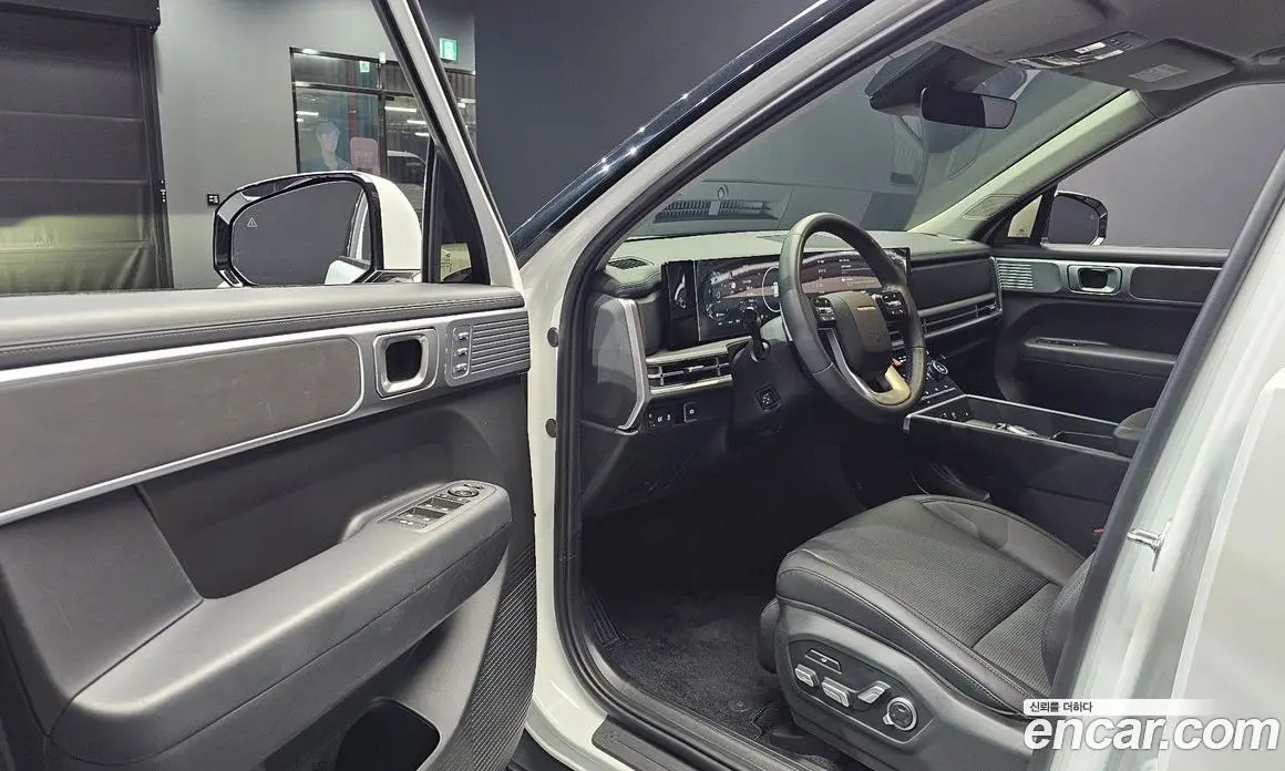 Hyundai Santa Fe 2024 1.6 автомат (гидро), фото 10