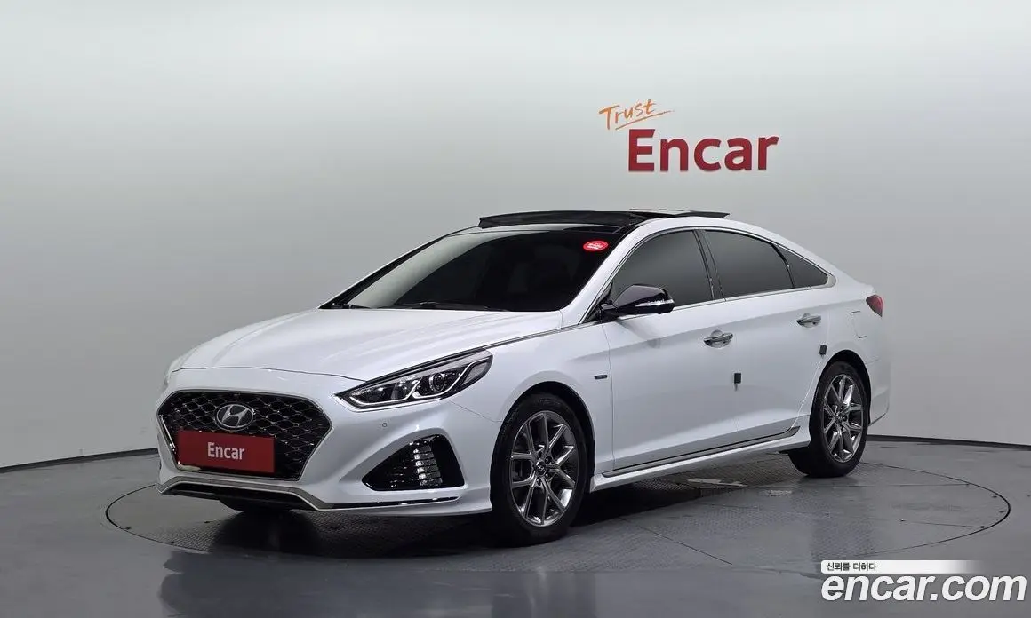 Hyundai Sonata 2018 1.6 автомат (гидро), фото 1 Hyundai Sonata 2018 1.6 автомат (гидро), фото 1