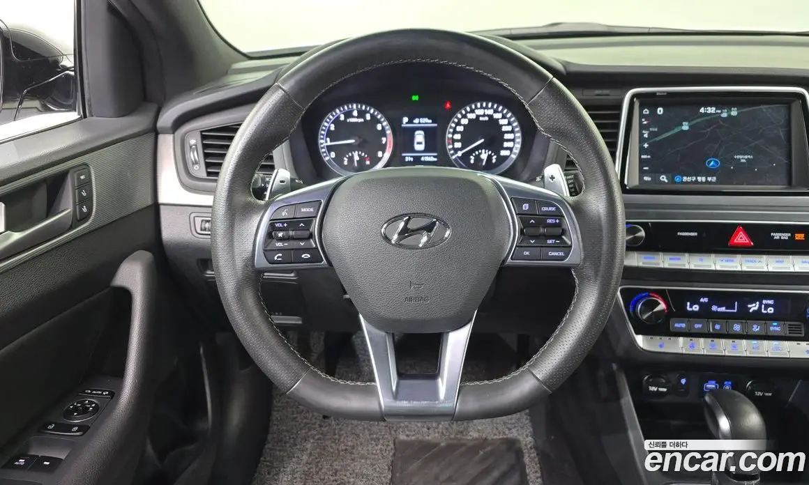 Hyundai Sonata 2018 1.6 автомат (гидро), фото 19 Hyundai Sonata 2018 1.6 автомат (гидро), фото 19