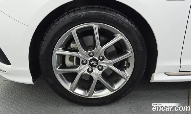 Hyundai Sonata 2018 1.6 автомат (гидро), миниатюра 5 Hyundai Sonata 2018 1.6 автомат (гидро), миниатюра 5