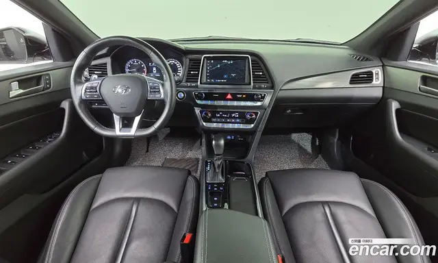 Hyundai Sonata 2018 1.6 автомат (гидро), миниатюра 10 Hyundai Sonata 2018 1.6 автомат (гидро), миниатюра 10
