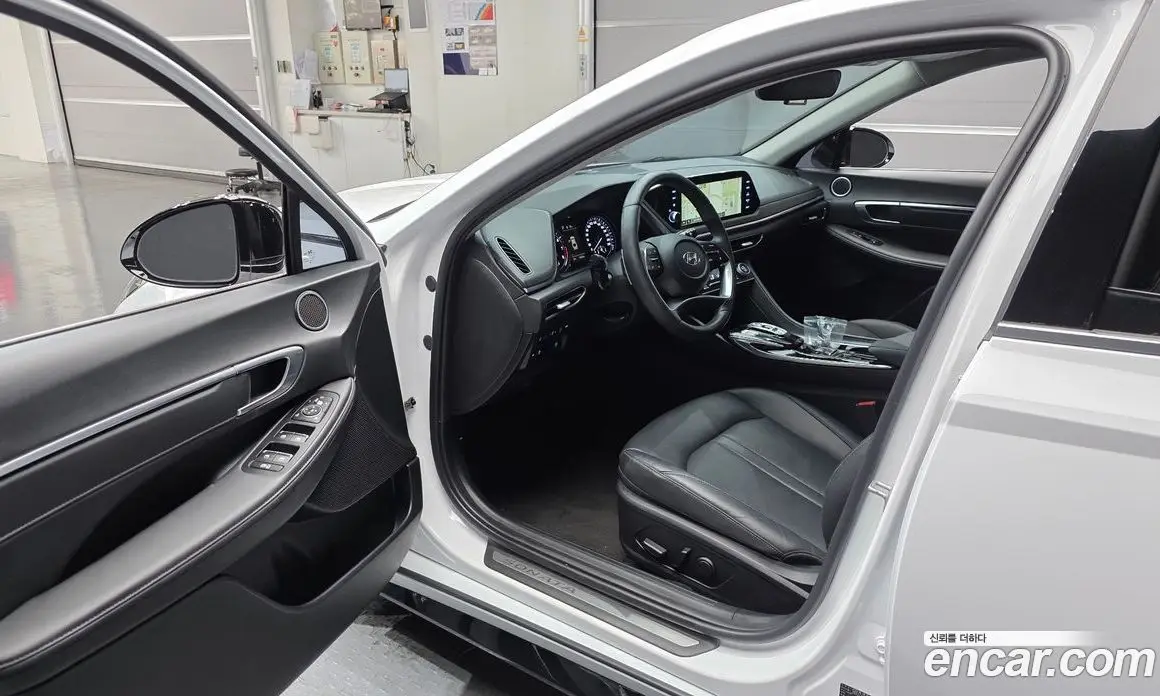 Hyundai Sonata 2022 2.0 автомат (гидро), фото 13 Hyundai Sonata 2022 2.0 автомат (гидро), фото 13