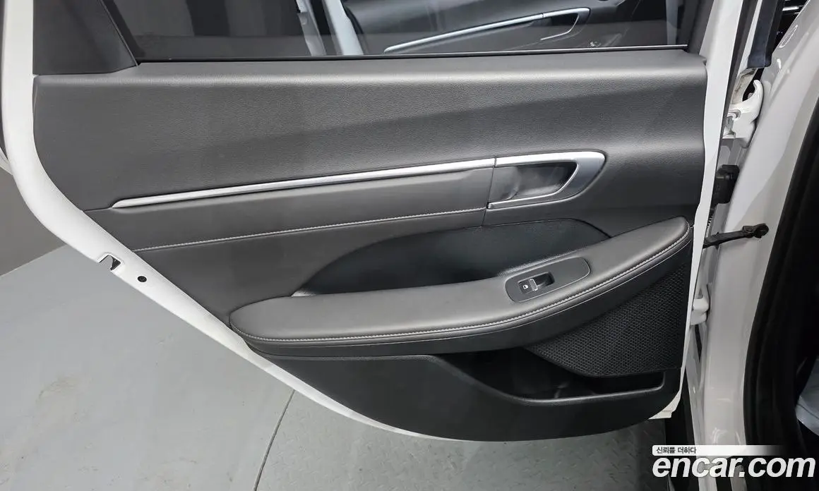Hyundai Sonata 2022 2.0 автомат (гидро), фото 15 Hyundai Sonata 2022 2.0 автомат (гидро), фото 15