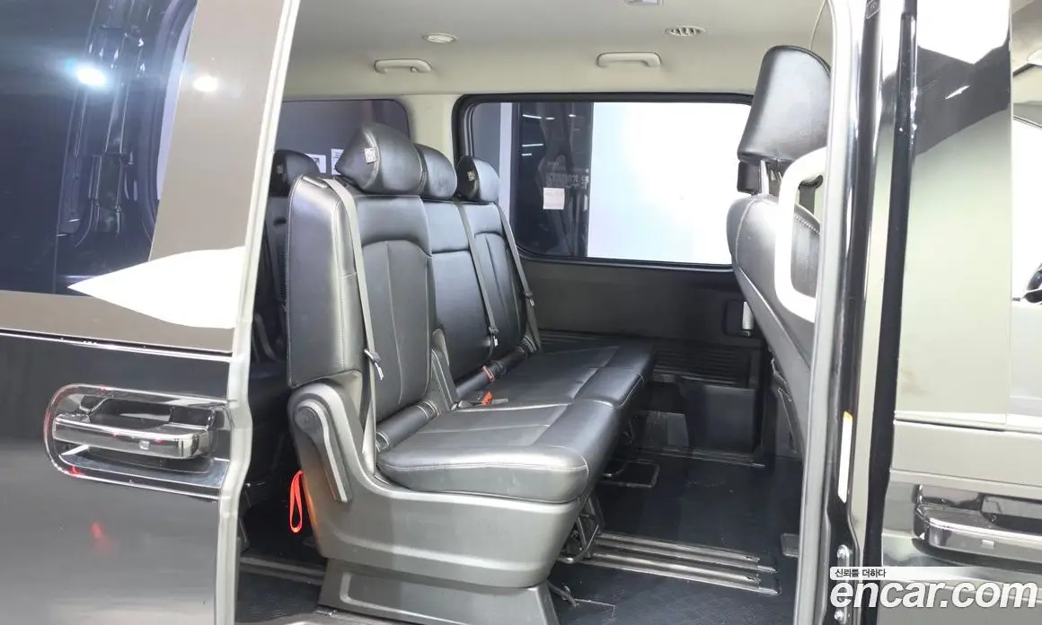 Hyundai Staria 2022 2.2 автомат (гидро), фото 16 Hyundai Staria 2022 2.2 автомат (гидро), фото 16