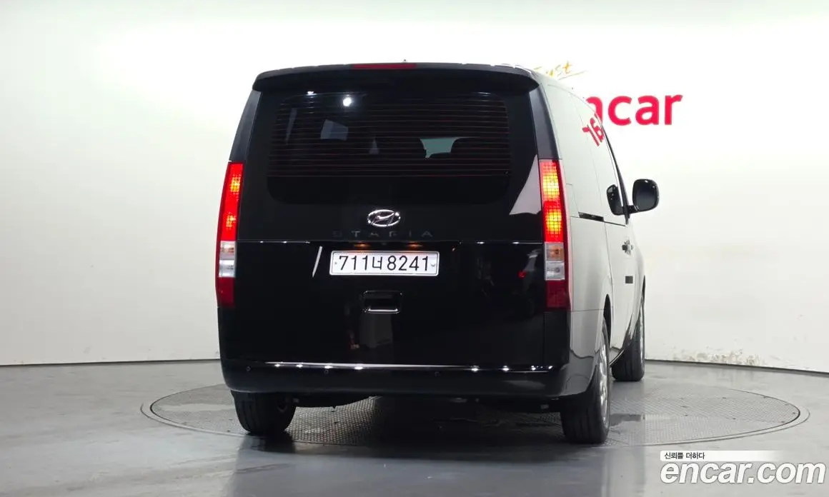 Hyundai Staria 2022 2.2 автомат (гидро), фото 4 Hyundai Staria 2022 2.2 автомат (гидро), фото 4