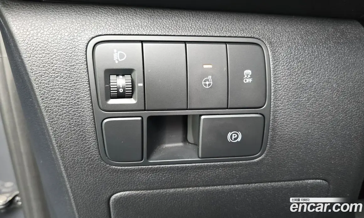 Hyundai Staria 2024 3.5 автомат (гидро), фото 15