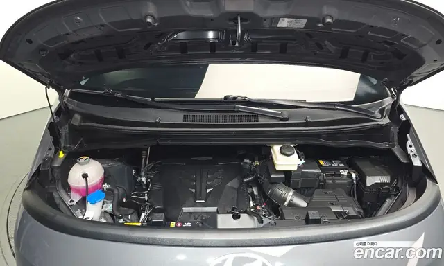 Hyundai Staria 2024 3.5 автомат (гидро), миниатюра 6