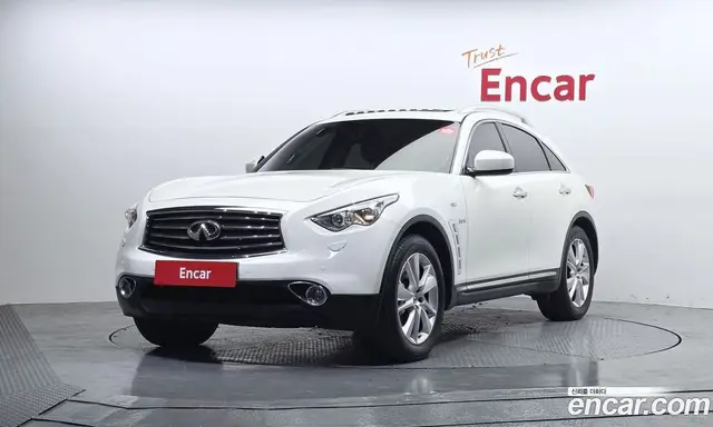 Infiniti QX70, 2014, 106 139 км Infiniti QX70, 2014, 106 139 км