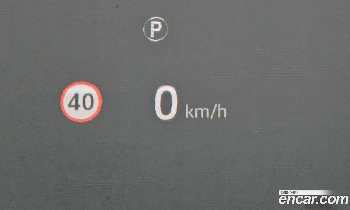 Jaguar XE 2020 2.0 автомат (гидро), фото 23 Jaguar XE 2020 2.0 автомат (гидро), фото 23