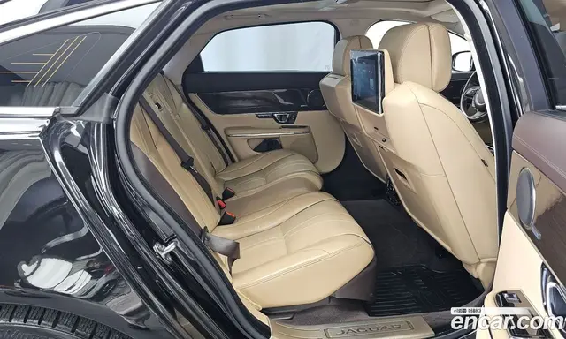 Jaguar XJ 2016 3.0 автомат (гидро), миниатюра 12