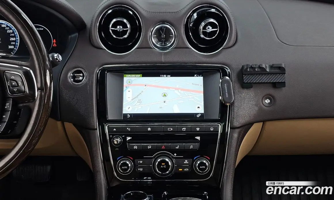 Jaguar XJ 2016 3.0 автомат (гидро), фото 14 Jaguar XJ 2016 3.0 автомат (гидро), фото 14
