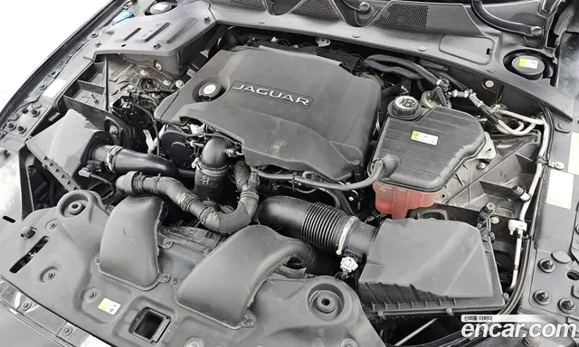 Jaguar XJ 2016 3.0 автомат (гидро), миниатюра 6 Jaguar XJ 2016 3.0 автомат (гидро), миниатюра 6
