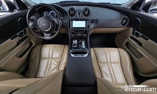 Jaguar XJ 2016 3.0 автомат (гидро), миниатюра 7 Jaguar XJ 2016 3.0 автомат (гидро), миниатюра 7