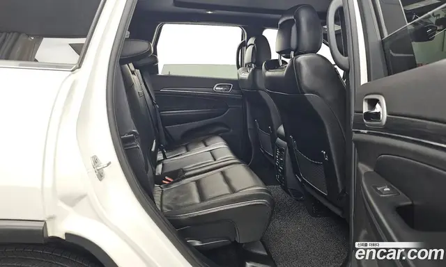 Jeep Cherokee 2019 3.6 автомат (гидро), миниатюра 12