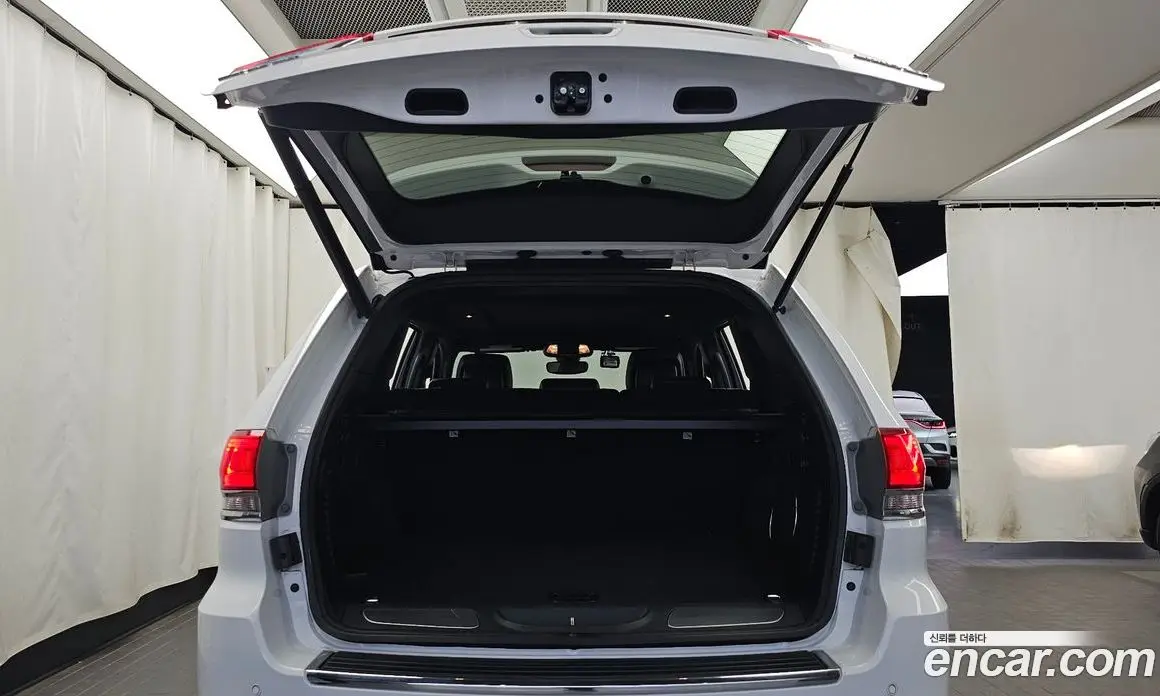Jeep Cherokee 2019 3.6 автомат (гидро), фото 20