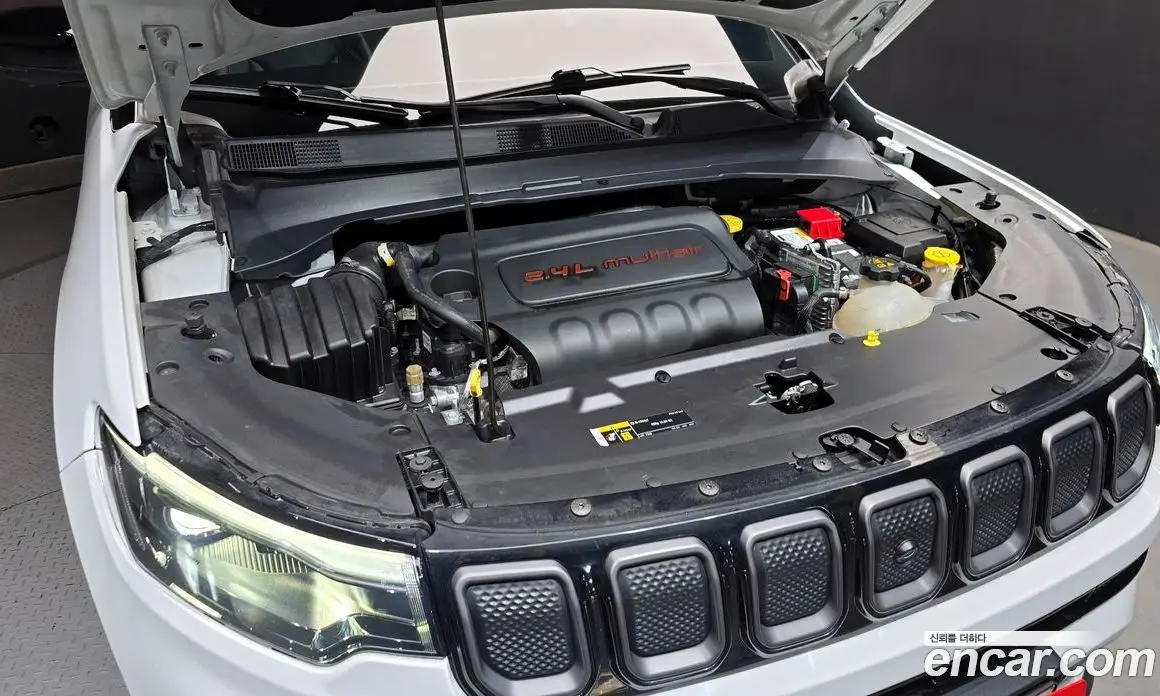 Jeep Compass 2022 2.4 автомат (гидро), фото 6 Jeep Compass 2022 2.4 автомат (гидро), фото 6