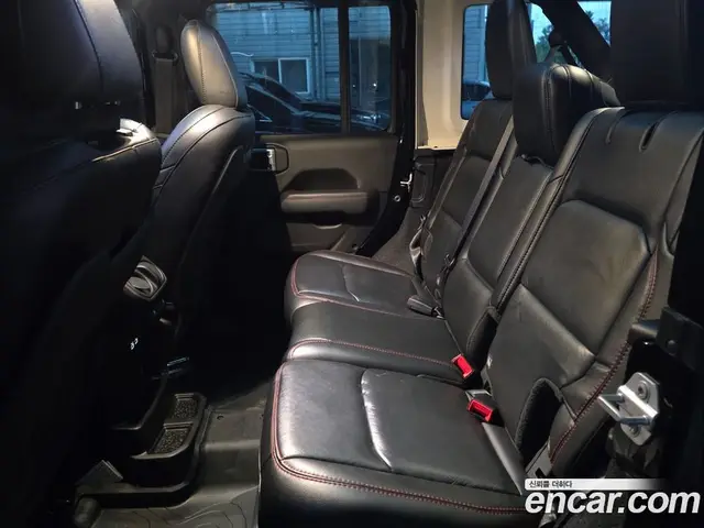 Jeep Wrangler 2019 2.0 автомат (гидро), миниатюра 12 Jeep Wrangler 2019 2.0 автомат (гидро), миниатюра 12