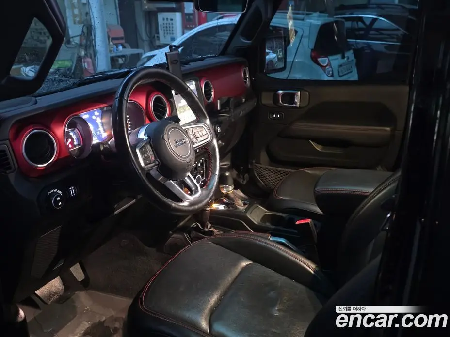 Jeep Wrangler 2019 2.0 автомат (гидро), фото 7 Jeep Wrangler 2019 2.0 автомат (гидро), фото 7