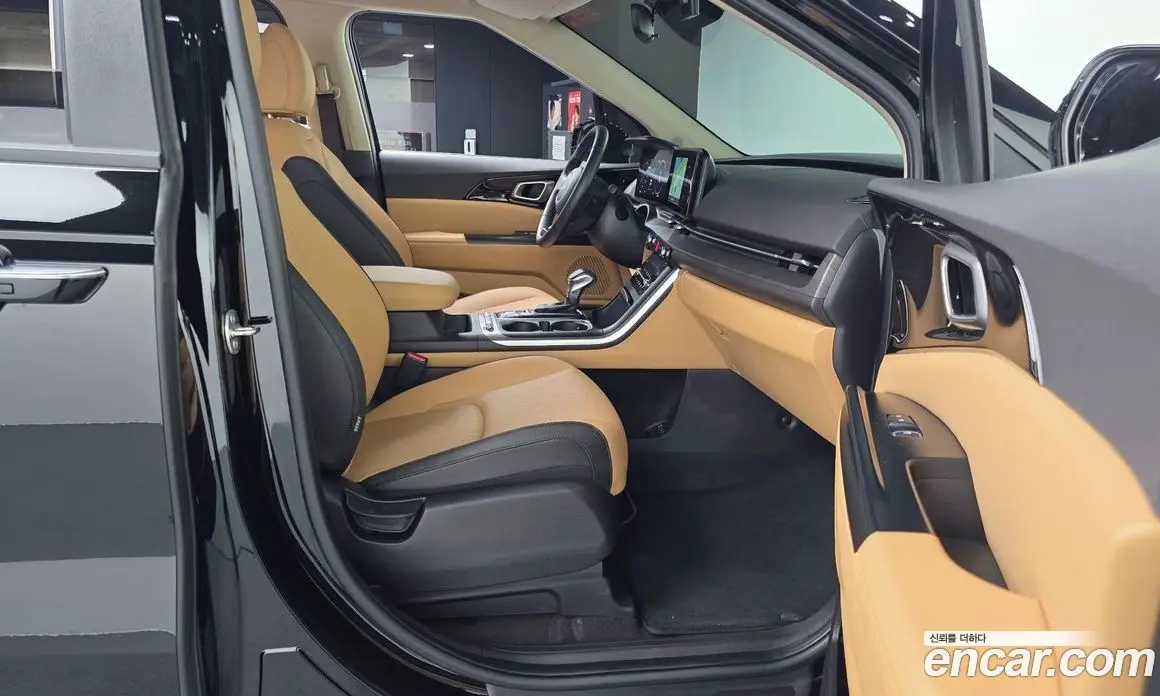 Kia Carnival 2023 3.5 автомат (гидро), фото 16 Kia Carnival 2023 3.5 автомат (гидро), фото 16