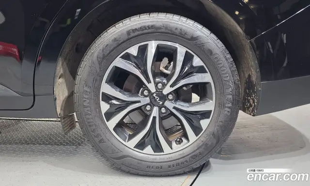 Kia Carnival 2023 3.5 автомат (гидро), миниатюра 6 Kia Carnival 2023 3.5 автомат (гидро), миниатюра 6