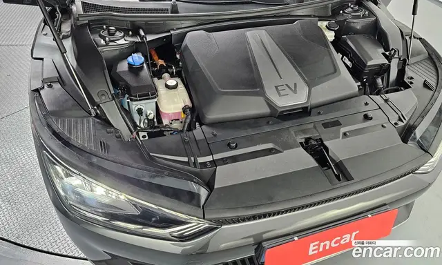 Kia EV6 2022 0.1 автомат (гидро), миниатюра 6