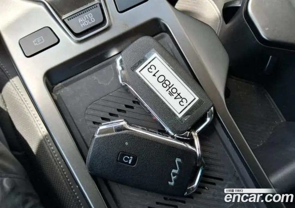 Kia EV6 2023 1.0 автомат (гидро), фото 13 Kia EV6 2023 1.0 автомат (гидро), фото 13