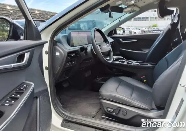 Kia EV6 2023 1.0 автомат (гидро), миниатюра 4 Kia EV6 2023 1.0 автомат (гидро), миниатюра 4