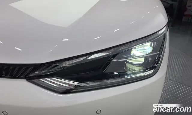 Kia EV6 2024 0.1 автомат (гидро), миниатюра 8 Kia EV6 2024 0.1 автомат (гидро), миниатюра 8