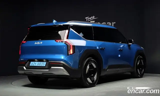 Kia EV9 2023 0.2 автомат (гидро), миниатюра 2 Kia EV9 2023 0.2 автомат (гидро), миниатюра 2