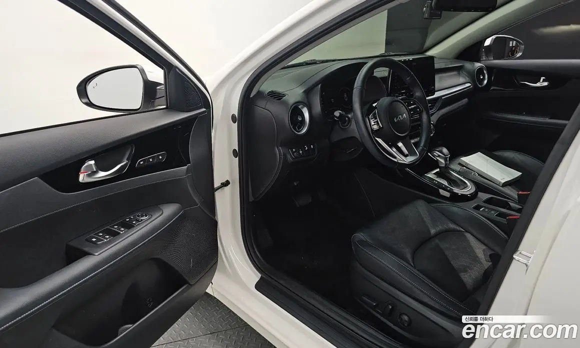 Kia K3 2021 1.6 автомат (гидро), фото 16 Kia K3 2021 1.6 автомат (гидро), фото 16
